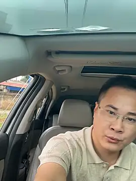 Snapshot of battman4488 chatting on March 5, 2026, 3:35 am battman4488 online show from March 5, 2026, 3:35 am