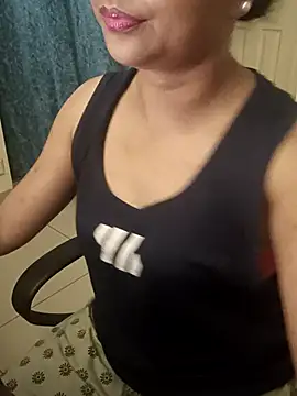 Cristina love69 online show from July 10, 2026, 5:59 pm