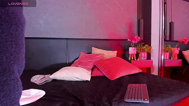 arcangel harris online show from February 14, 2026, 2:25 pm