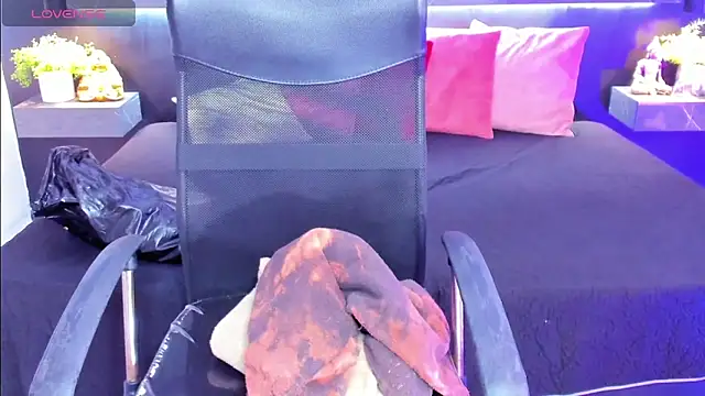 arcangel harris online show from April 13, 2026, 7:08 pm