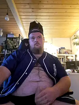 YoursxTruly online show from July 3, 2026, 7:42 pm