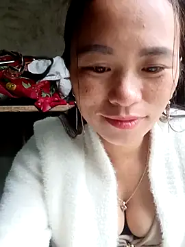 ngaytho004 online show from May 9, 2026, 12:05 am