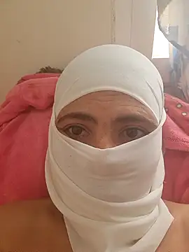 Snapshot of katiyvy chatting on December 19, 2025, 1:51 pm katiyvy online show from December 19, 2025, 1:51 pm