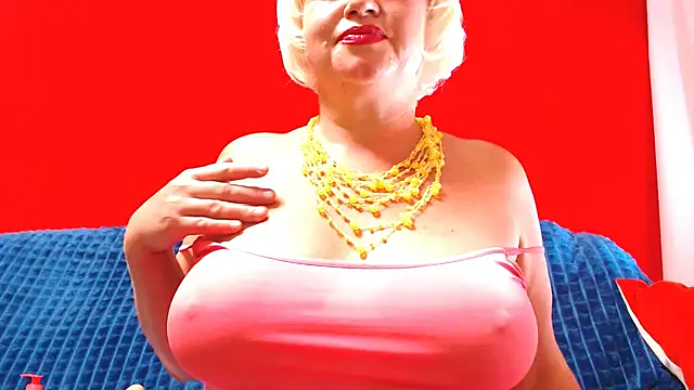 Snapshot of NaughtyMILF4UX chatting on July 25, 2026, 3:26 am NaughtyMILF4UX online show from July 25, 2026, 3:26 am