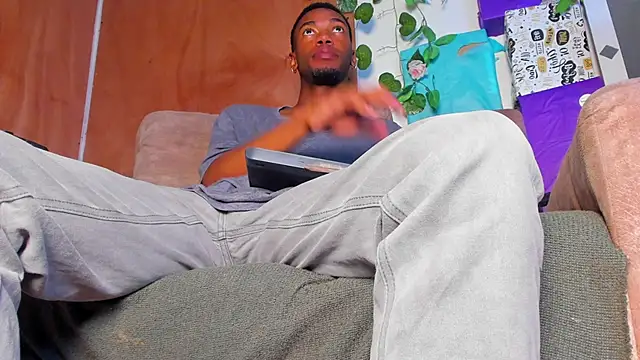 Snapshot of Higger_dick chatting on January 8, 2026, 12:40 pm Higger dick online show from January 8, 2026, 12:40 pm