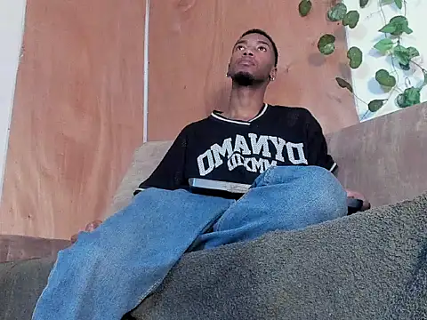 Snapshot of Higger_dick chatting on January 13, 2026, 12:43 pm Higger dick online show from January 13, 2026, 12:43 pm