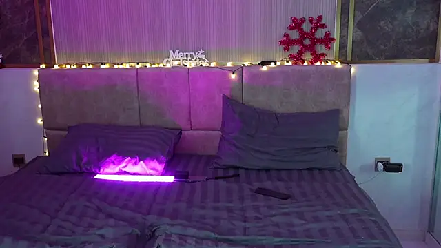 Snapshot of Mary_Harriss chatting on January 10, 2026, 2:13 am Mary Harriss online show from January 10, 2026, 2:13 am