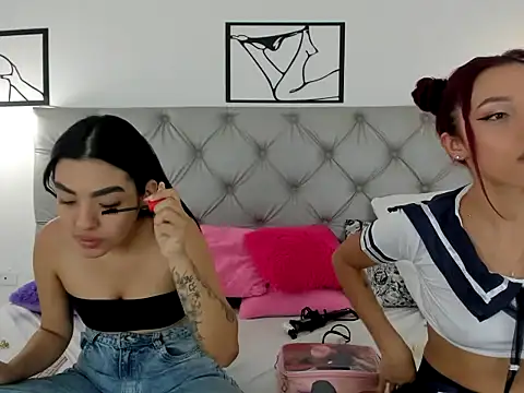 Snapshot of DuoSecretHot chatting on January 9, 2026, 8:10 pm DuoSecretHot online show from January 9, 2026, 8:10 pm