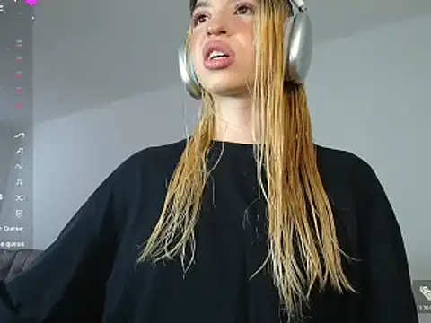 alina lee online show from December 14, 2025, 8:57 pm