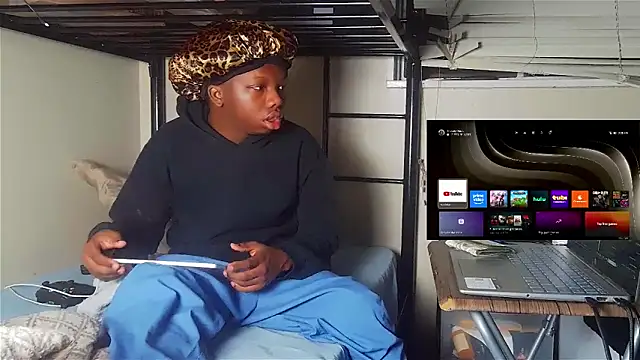 YourLittleBoyfriend online show from February 23, 2026, 9:39 am