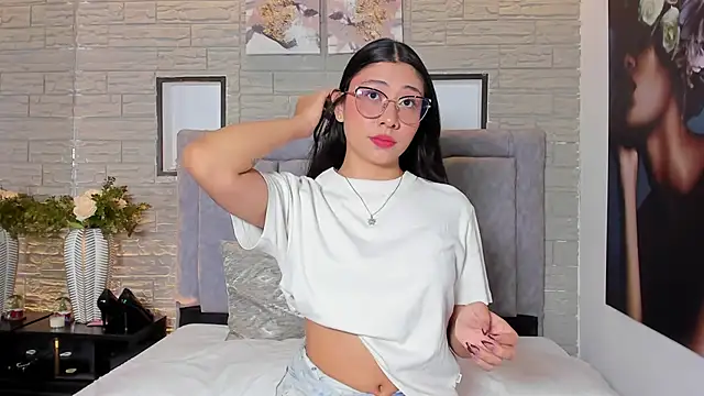 LanaRouse online show from January 9, 2026, 1:36 pm