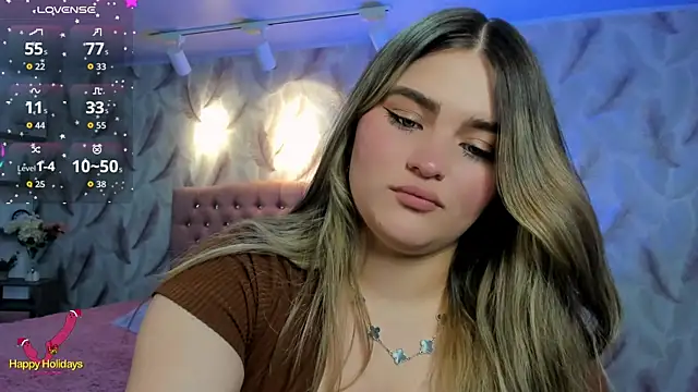 Luna volk  online show from December 14, 2025, 3:23 am