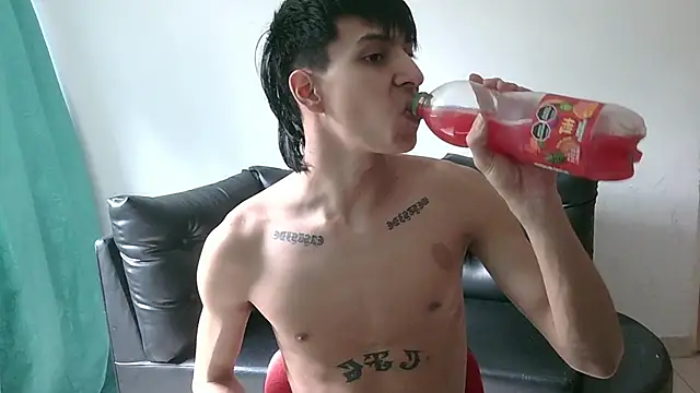 SebasT-sex online show from May 4, 2026, 5:09 pm