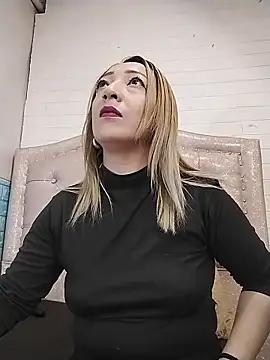 DanaMontana online show from February 4, 2026, 12:44 pm