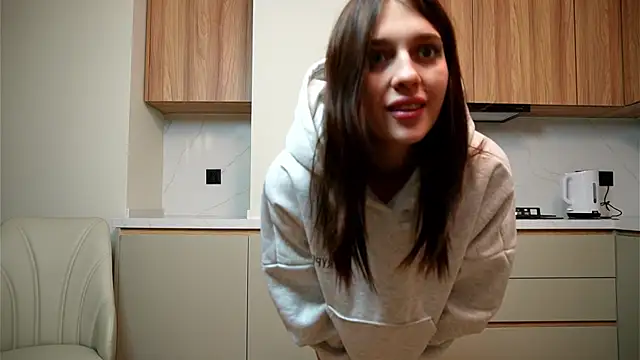 staceyblaine  online show from December 14, 2025, 8:46 pm