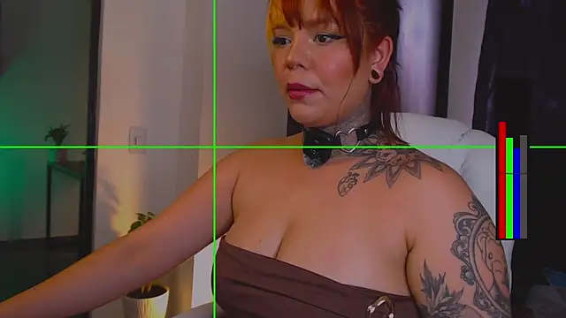 Snapshot of erothopia__ chatting on December 17, 2025, 7:31 pm erothopia online show from December 17, 2025, 7:31 pm