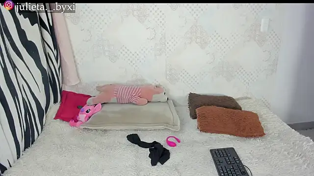 Snapshot of _imdorothy chatting on February 3, 2026, 9:09 pm imdorothy online show from February 3, 2026, 9:09 pm