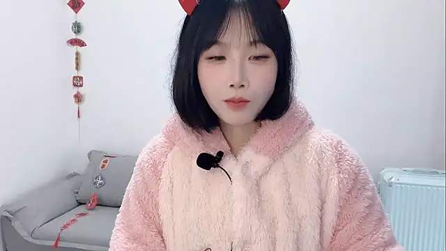 Pinkgirl520 online show from February 15, 2026, 7:05 am