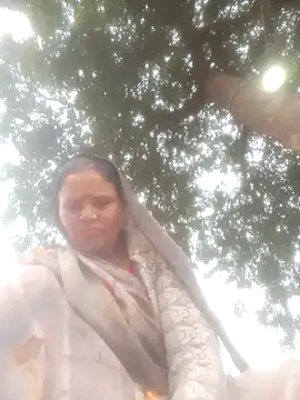 Snapshot of Pinki_rajak chatting on December 22, 2025, 4:31 am Pinki rajak online show from December 22, 2025, 4:31 am