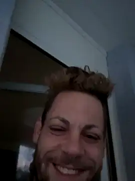 Snapshot of Robbigcum chatting on January 7, 2026, 7:00 am Robbigcum online show from January 7, 2026, 7:00 am