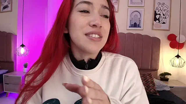Snapshot of Celestee15_ chatting on April 23, 2026, 11:20 am Celestee15 online show from April 23, 2026, 11:20 am