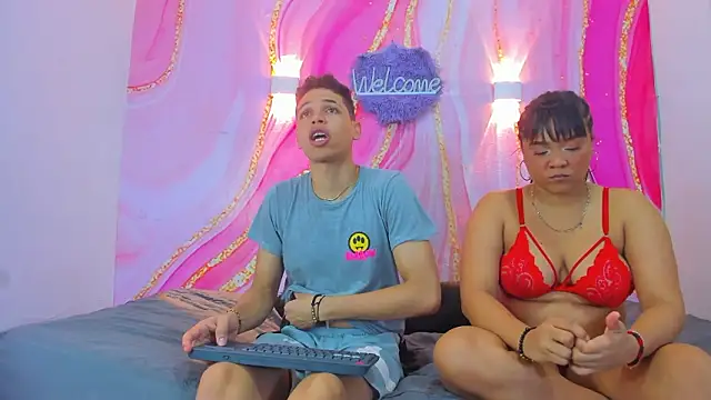 Snapshot of Jessy_and_Joy chatting on February 25, 2026, 7:23 pm Jessy and Joy online show from February 25, 2026, 7:23 pm