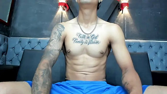 Snapshot of Sex_angel77 chatting on January 9, 2026, 4:15 am Sex angel77 online show from January 9, 2026, 4:15 am