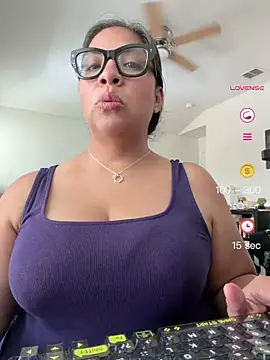 BettyWhispers online show from May 26, 2026, 7:43 pm