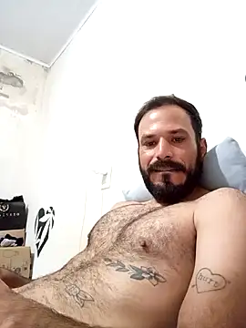 Dionaatanm online show from December 13, 2025, 11:54 pm