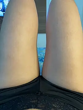 Snapshot of privsloirinha chatting on March 1, 2026, 4:31 pm privsloirinha online show from March 1, 2026, 4:31 pm