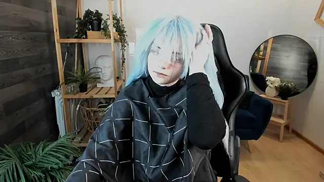 KellyKik online show from January 9, 2026, 1:14 pm