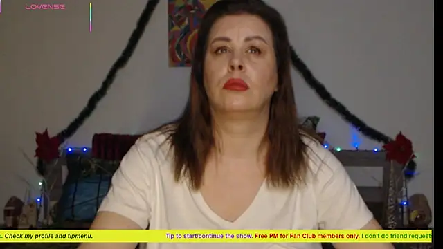  Mmmoonlight  online show from January 8, 2026, 4:59 am