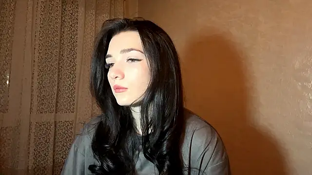 IsabellaWave online show from February 1, 2026, 12:59 pm