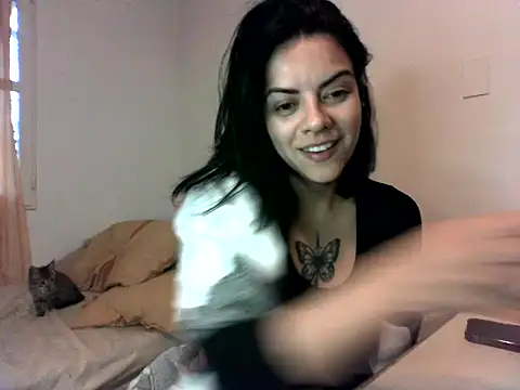 Snapshot of luluclark69 chatting on May 16, 2026, 7:34 pm luluclark69 online show from May 16, 2026, 7:34 pm