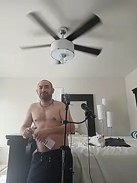 CumDumpPig83 online show from March 21, 2026, 7:17 pm