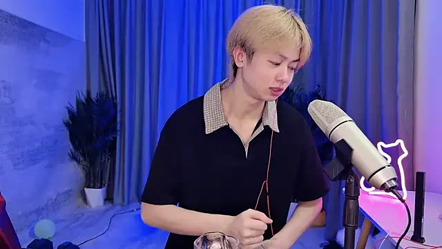 hafabva online show from April 17, 2026, 1:36 pm