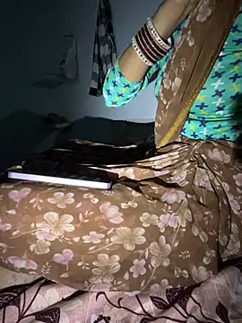 Pooja Love143 online show from February 14, 2026, 4:48 pm