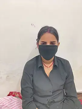 Pooja Love143 online show from April 10, 2026, 6:56 pm