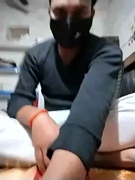 Snapshot of kripaul chatting on January 6, 2026, 3:16 pm kripaul online show from January 6, 2026, 3:16 pm