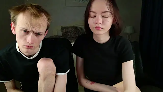 WeksaMur online show from February 11, 2026, 9:20 pm