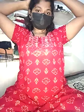 Snapshot of tamilsaisree chatting on February 10, 2026, 5:28 pm tamilsaisree online show from February 10, 2026, 5:28 pm