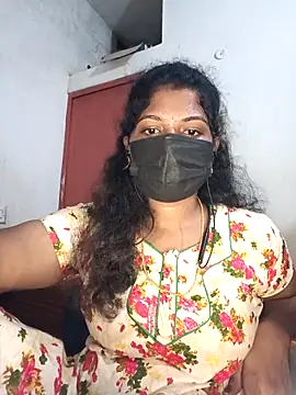 Snapshot of tamilsaisree chatting on April 1, 2026, 5:54 pm tamilsaisree online show from April 1, 2026, 5:54 pm