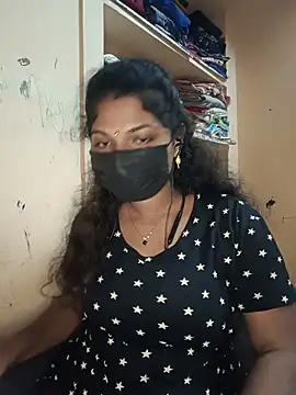 Snapshot of tamilsaisree chatting on July 4, 2026, 8:04 pm tamilsaisree online show from July 4, 2026, 8:04 pm