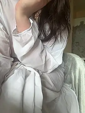 Lira Fayeee online show from July 21, 2026, 8:16 am
