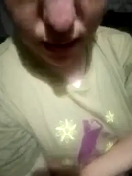 Snapshot of fadwa-35 chatting on February 3, 2026, 1:15 am fadwa-35 online show from February 3, 2026, 1:15 am