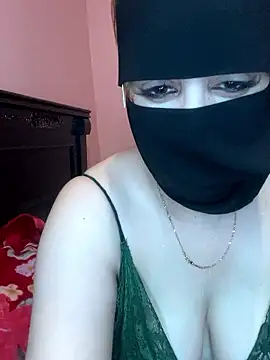 farawla-00 online show from May 23, 2026, 11:42 pm