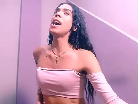 paradise danielita  online show from December 20, 2025, 7:43 pm