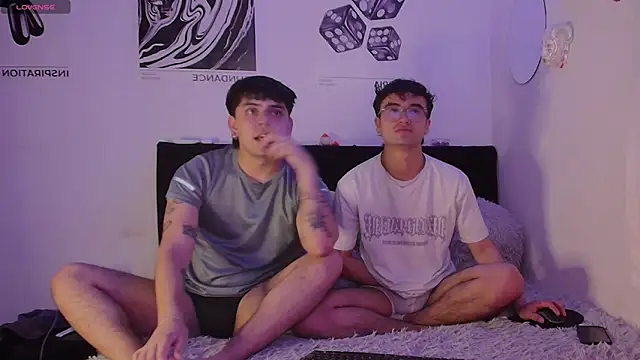 charlie dicker online show from December 22, 2025, 4:42 am