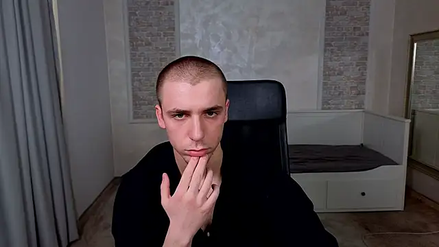 KellenWest online show from April 9, 2026, 4:56 am