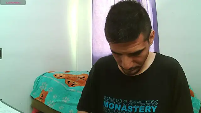 Adam Arango online show from January 6, 2026, 1:37 pm